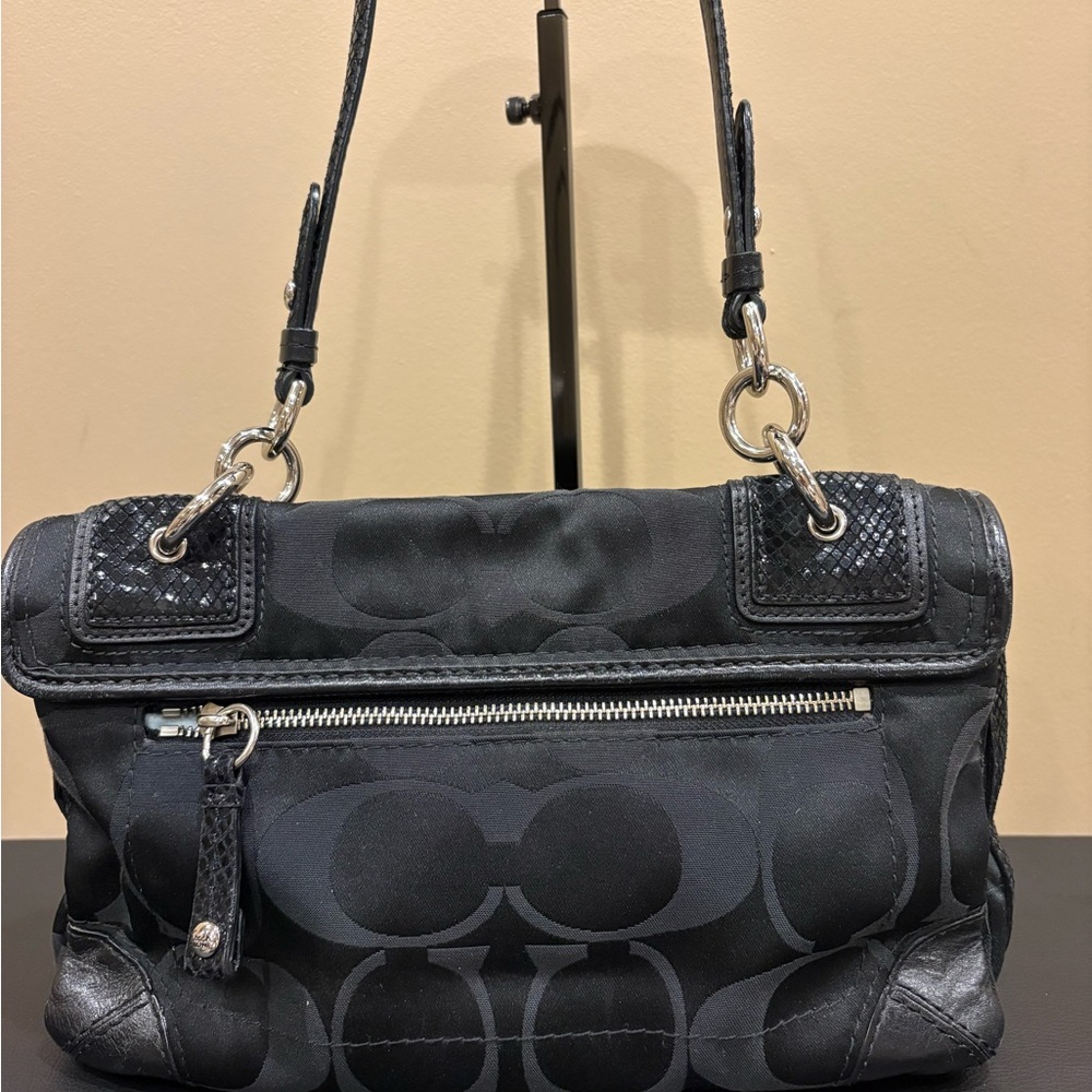Coach Peyton Black Signature Satchel - Picture 4 of 9